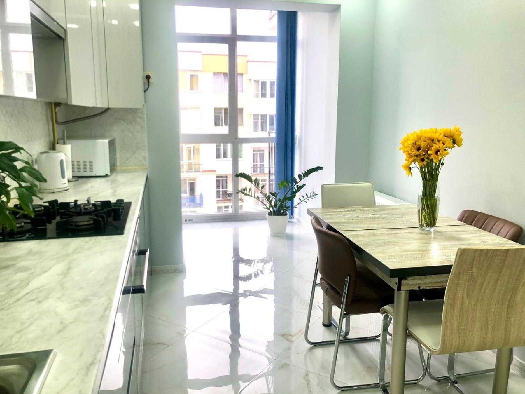 Osapart Romantic Apartment In The Complex Great Britain Lviv Buitenkant foto